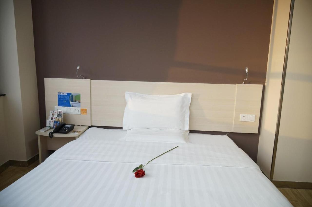 7Days Inn Luoyang Nanchang Road Wangfujing Eksteriør bilde